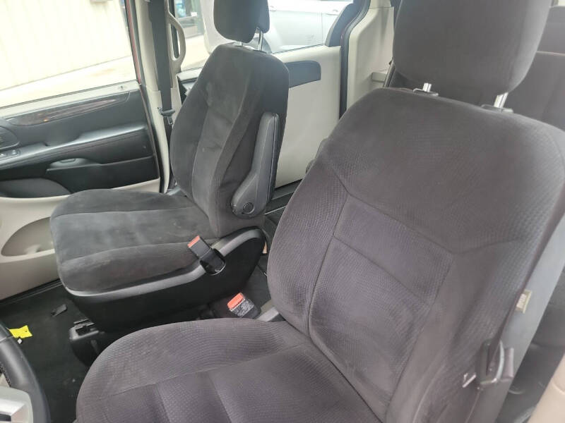 2014 Dodge Grand Caravan American Value Package