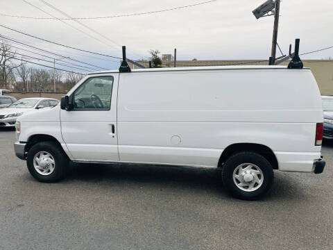 2013 Ford E-Series E-250