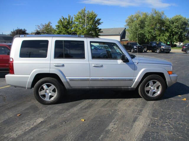 2010 Jeep Commander Sport