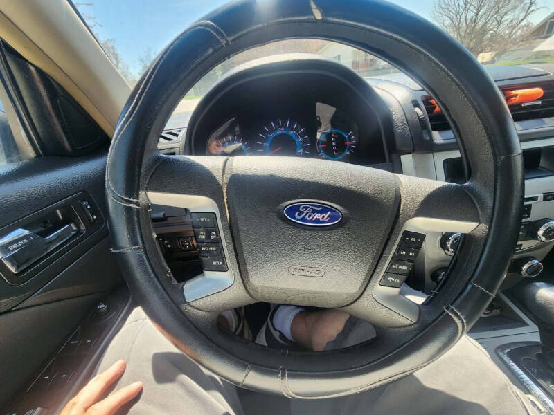 2012 Ford Fusion SE