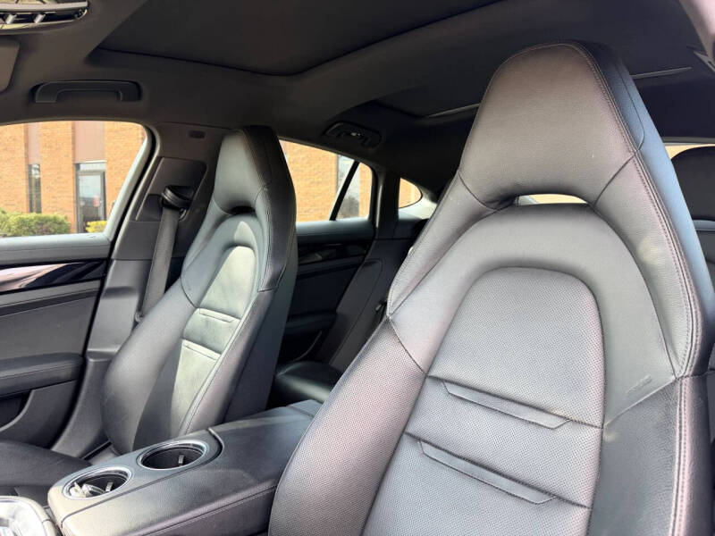 2018 Porsche Panamera