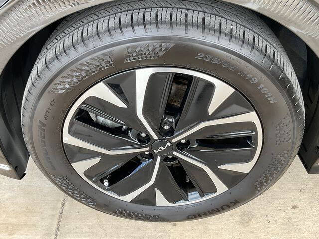 2023 Kia EV6 Wind