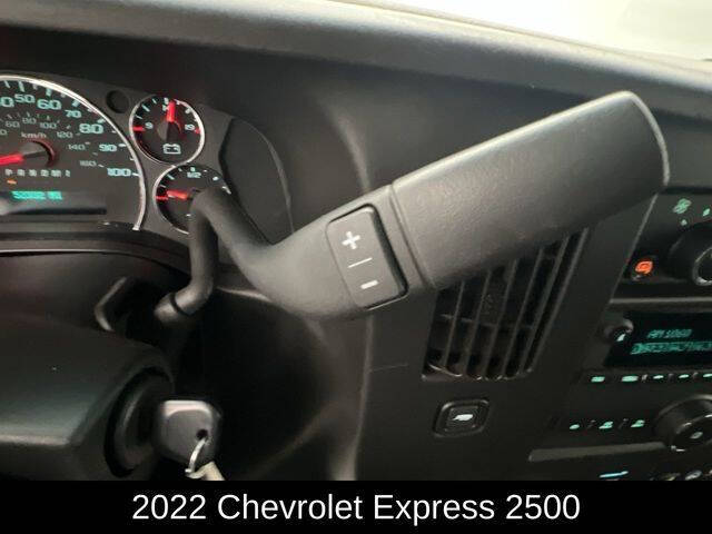 2022 Chevrolet Express 2500