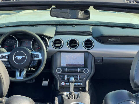 2020 Ford Mustang EcoBoost Premium