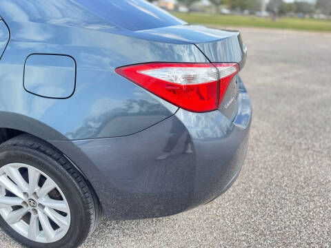 2014 Toyota Corolla LE Plus