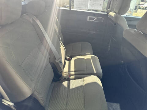 2020 Ford Explorer
