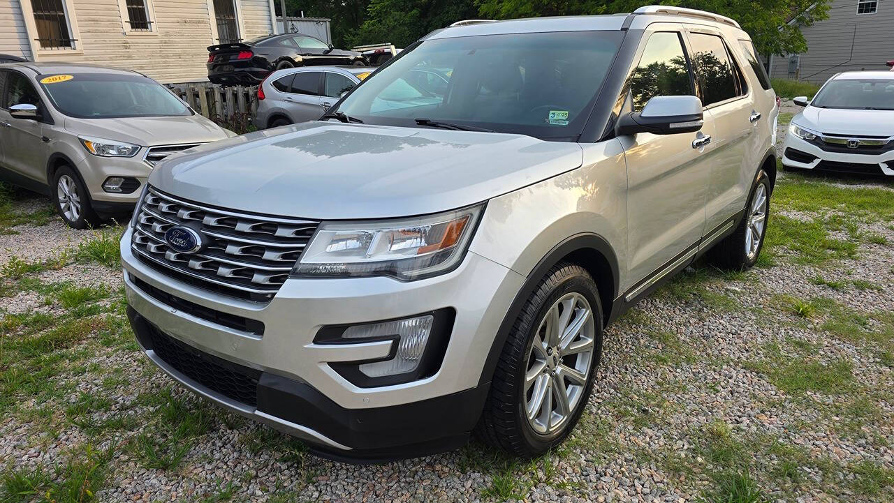 Silver 2016 Ford Explorer Limited AWD Limited 4dr SUV 1