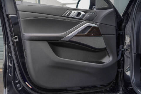 2021 BMW X6 xDrive40i