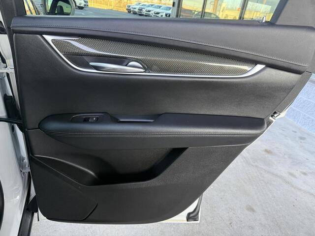 2020 Cadillac XT5 Sport