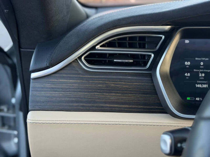 2016 Tesla Model S