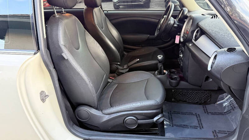 2013 MINI Hardtop Cooper