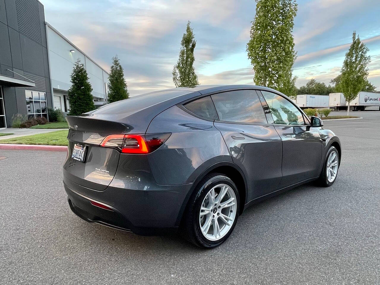 2020 Tesla Model Y for sale at MISHA MASTER MOTORZ LLC in Portland, OR