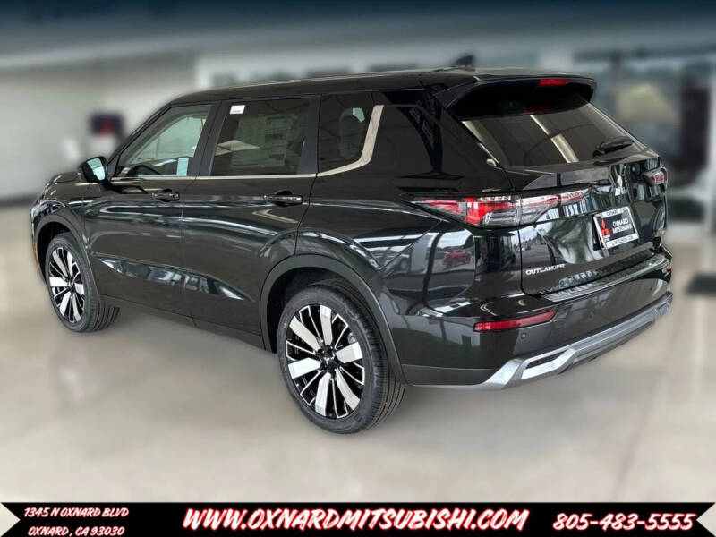 2025 Mitsubishi Outlander SE