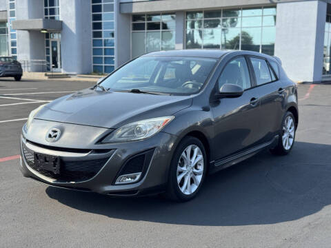 2011 Mazda MAZDA3 s Grand Touring