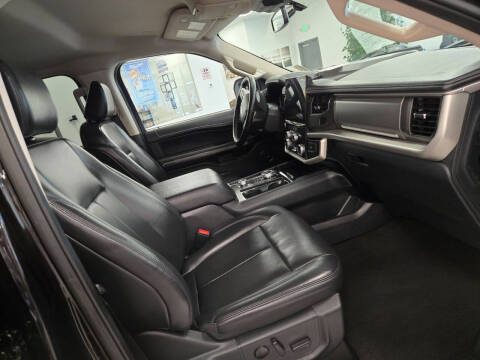 2024 Ford Expedition MAX XLT