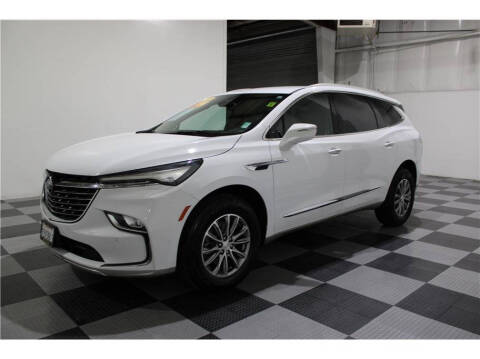 2022 Buick Enclave Essence