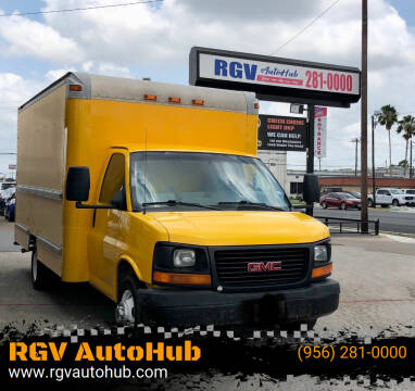 2006 GMC Savana for sale at RGV AutoHub in Harlingen TX