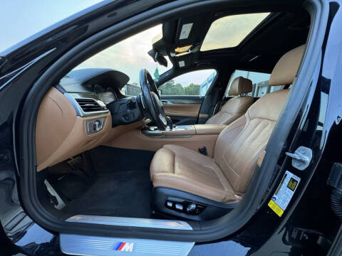2018 BMW 7 Series 740i