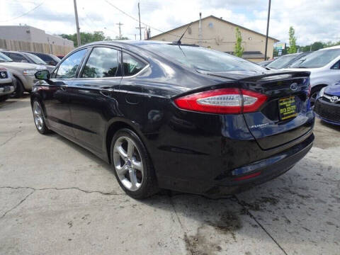 2015 Ford Fusion SE
