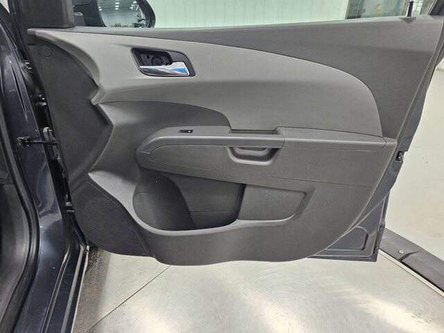2013 Chevrolet Sonic LT Auto