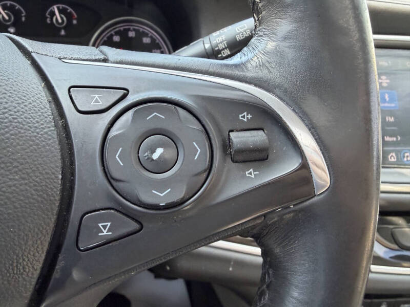 2021 Buick Enclave Essence