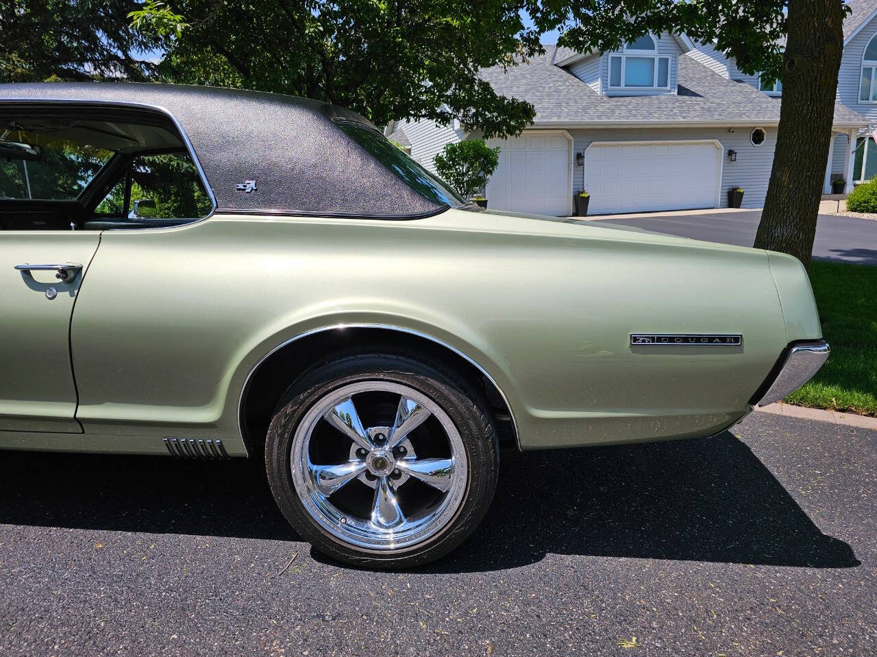 1967 Mercury Cougar 55