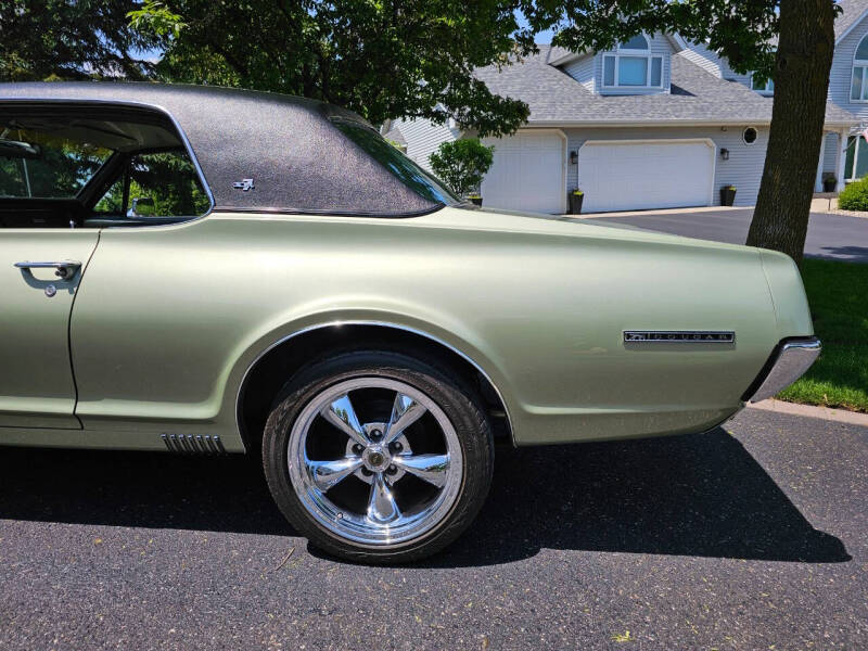 1967 Mercury Cougar XR7
