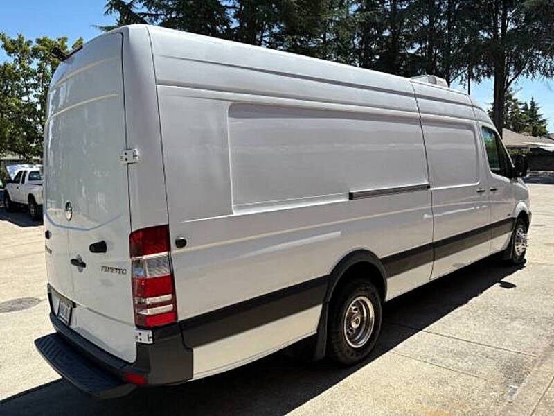 2012 Freightliner Sprinter 3500