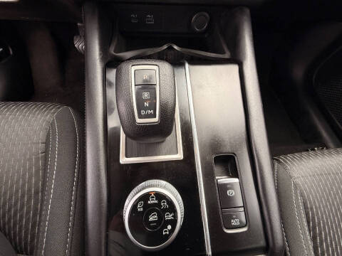 2022 Mitsubishi Outlander ES