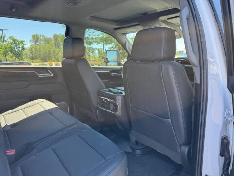 2025 GMC Sierra 3500HD
