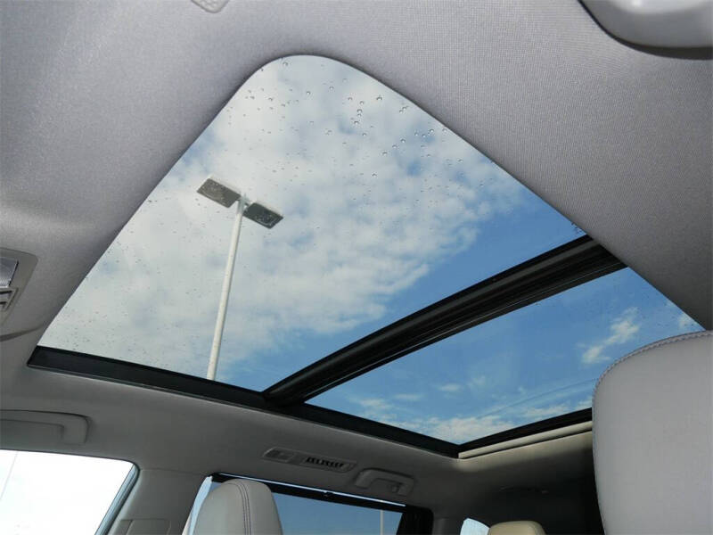 2019 Toyota Highlander Limited Platinum