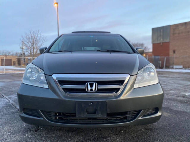 2007 Honda Odyssey for sale at Ideal Cars LLC in Skokie, IL