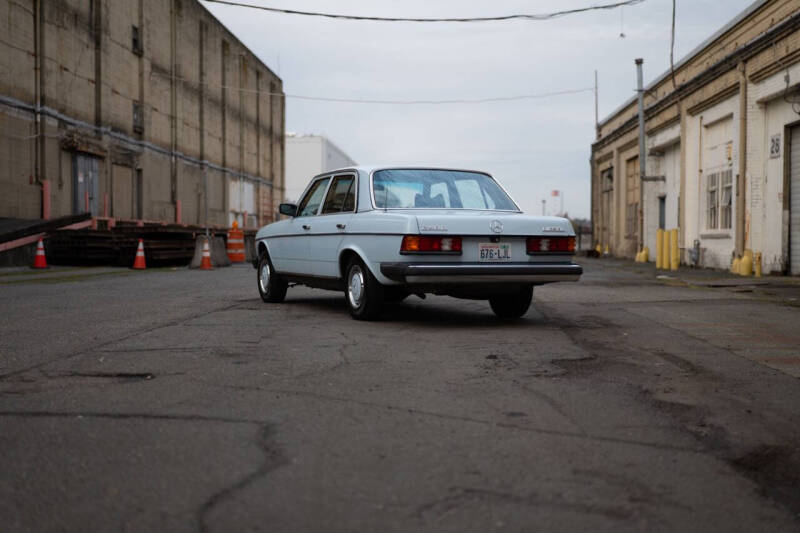 1978 Mercedes-Benz 240-Class