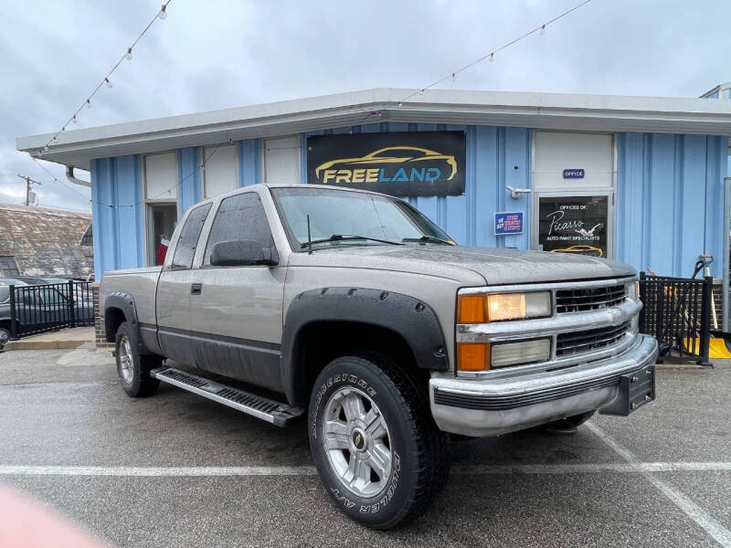 1998 Chevrolet C/K 1500 Series for sale at Freeland LLC in Waukesha WI