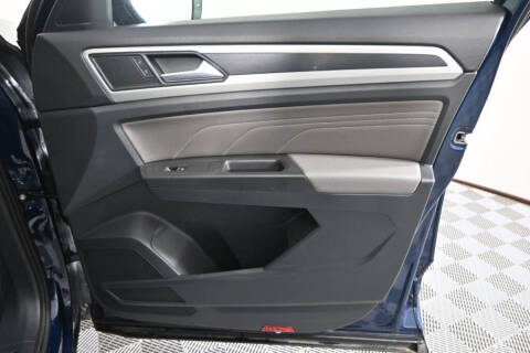 2023 Volkswagen Atlas Cross Sport V6 SEL R-Line Black 4Motion