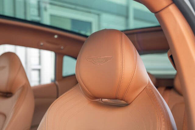 2021 Aston Martin DBX 5