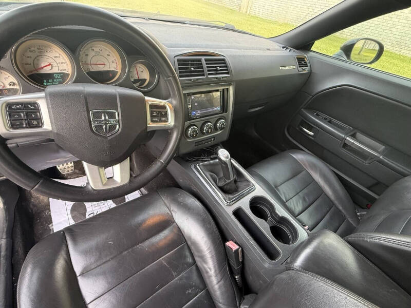2013 Dodge Challenger R/T Plus