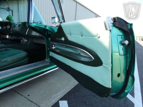 1960 Ford Thunderbird