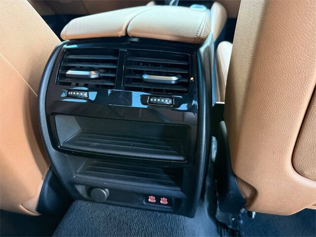 2022 BMW 5 Series 530i