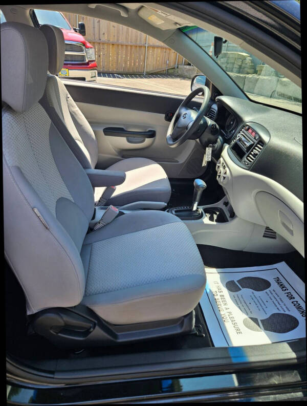 2010 Hyundai Accent GS