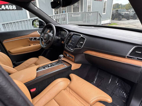 2018 Volvo XC90 T6 Inscription