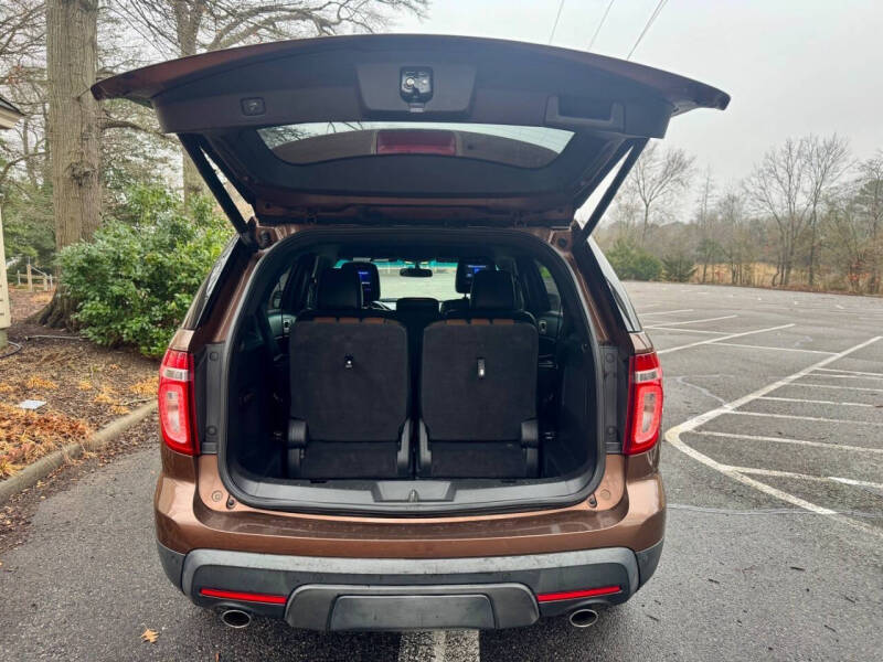2011 Ford Explorer Limited