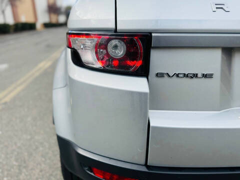 2013 Land Rover Range Rover Evoque Pure Premium