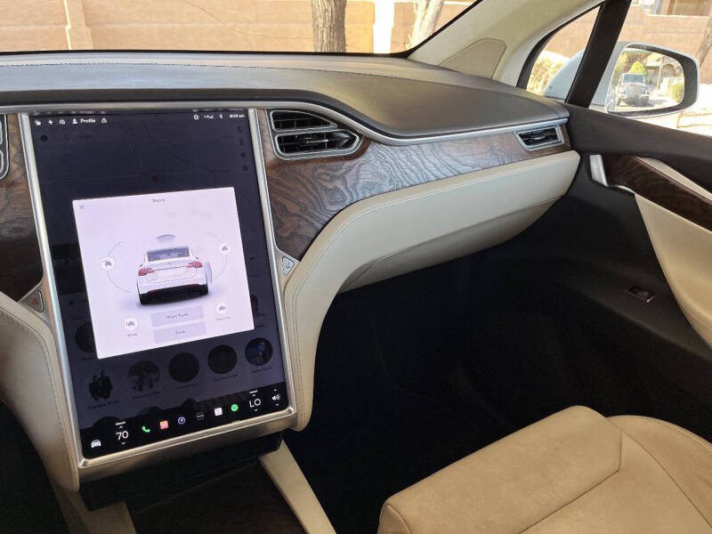 2017 Tesla Model X 100D