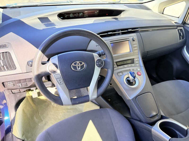 2015 Toyota Prius Two