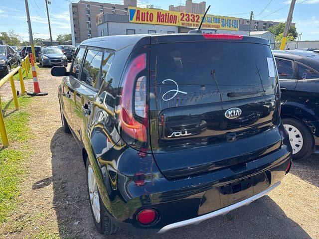 2018 Kia Soul +