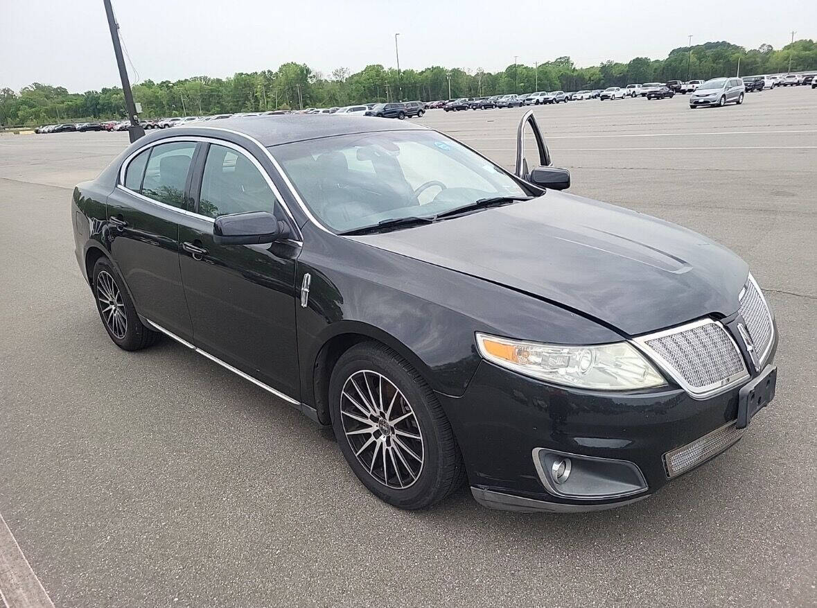 2009 Lincoln MKS for sale at Ride Easy Auto LLC in China Grove, NC