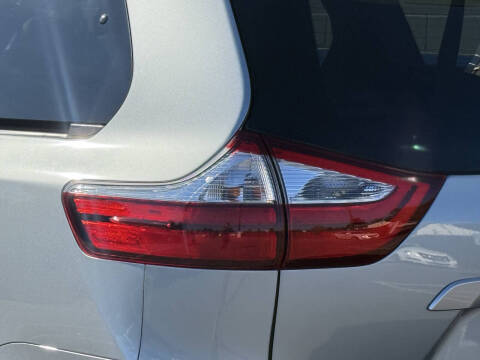 2017 Toyota Sienna XLE 8-Passenger