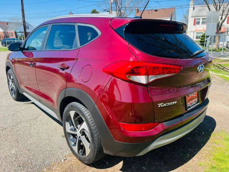 2017 Hyundai Tucson Sport