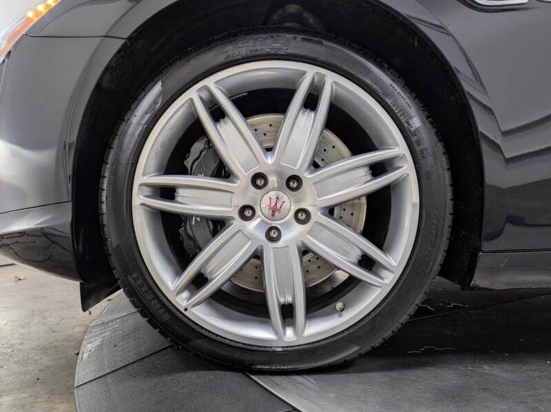 2014 Maserati Quattroporte Sport GT S